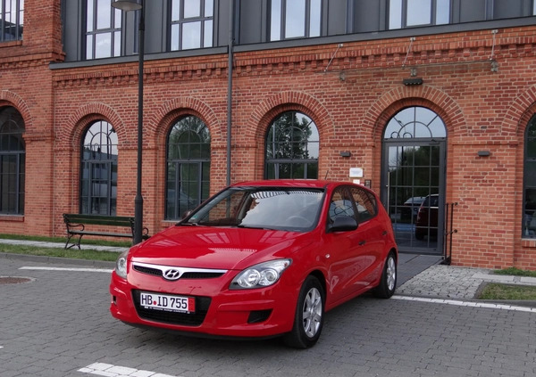 Hyundai I30 cena 15500 przebieg: 192249, rok produkcji 2010 z Łódź małe 781